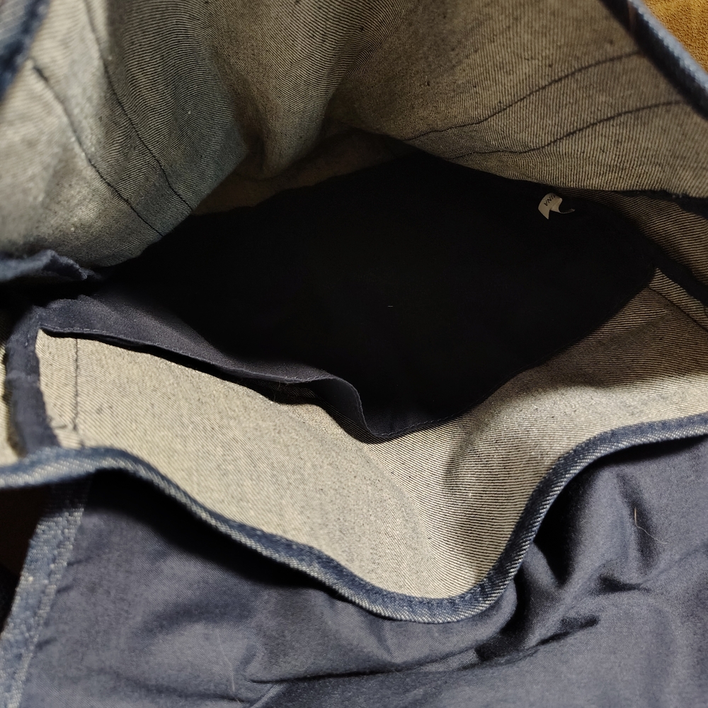GUESS Blue and Tan Men's Bag - Picture 4 of 4